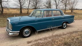 1962 Mercedes-Benz 220 S