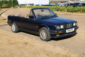 1993 BMW 318i