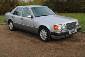 1992 Mercedes-Benz 260E