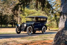 1917 Packard 2-25