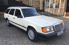 1988 Mercedes-Benz E 200