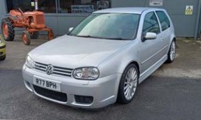 2003 Volkswagen Golf R32