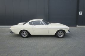 1965 Volvo P1800