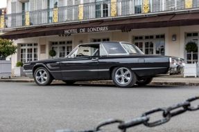 1965 Ford Thunderbird