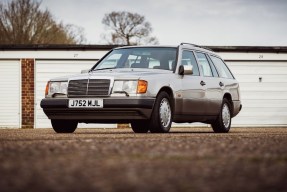 1992 Mercedes-Benz 300 TE