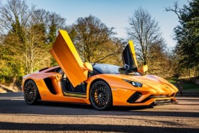 2018 Lamborghini Aventador Roadster