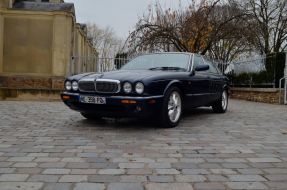 2000 Jaguar XJ8