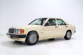 1991 Mercedes-Benz 180E