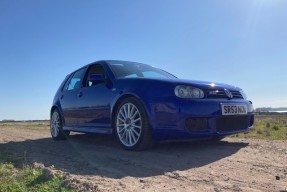 2003 Volkswagen Golf R32