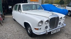 1973 Daimler DS420