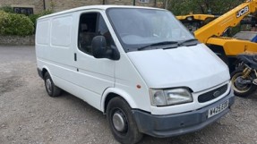 2000 Ford Transit