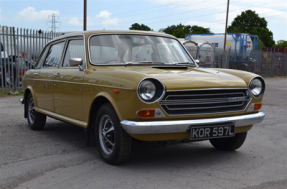 1972 Morris 2200