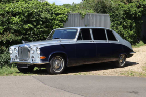 1976 Daimler DS420