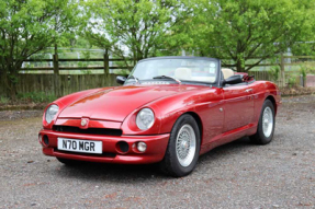 1996 MG RV8