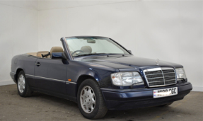 1994 Mercedes-Benz E 320