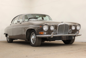 1969 Jaguar 420