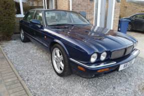 2001 Jaguar XJR