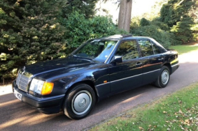 1989 Mercedes-Benz 260E