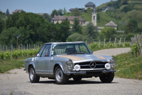 1966 Mercedes-Benz 230 SL