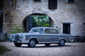 1965 Mercedes-Benz 220 SE Coupe