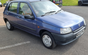 1994 Renault Clio