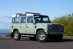 2000 Land Rover Defender