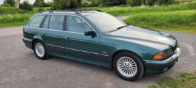 1999 BMW 523i