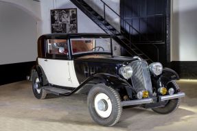 1932 Renault Vervasport