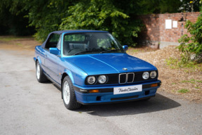 1993 BMW 318i