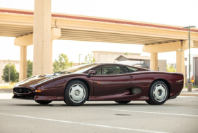 1993 Jaguar XJ220