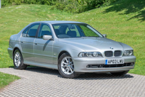 2003 BMW 525i
