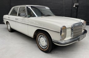 1966 Mercedes-Benz 230