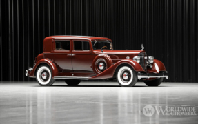 1934 Packard 1107