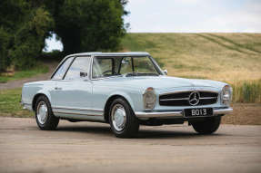 1966 Mercedes-Benz 230 SL