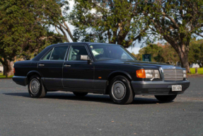 1991 Mercedes-Benz 300 SE