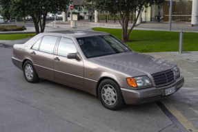 1993 Mercedes-Benz 300 SEL