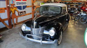 1940 Ford DeLuxe