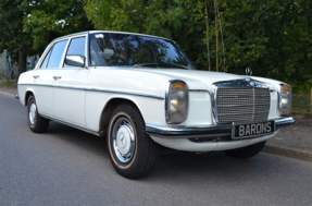 1976 Mercedes-Benz 230