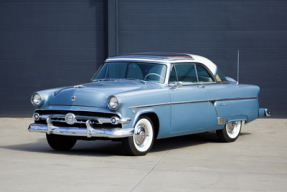 1954 Ford Crestline