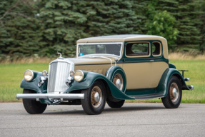 1933 Pierce-Arrow Model 836