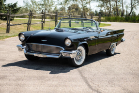 1957 Ford Thunderbird