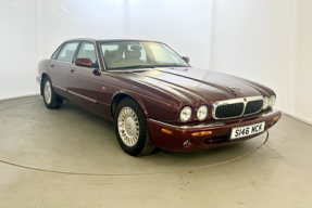 1998 Jaguar XJ8