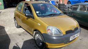 2001 Toyota Yaris