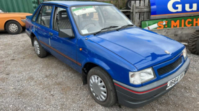 1992 Vauxhall Nova