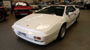  Lotus Esprit Turbo