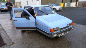 1990 Reliant Robin