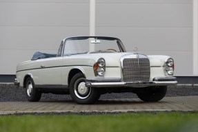 1965 Mercedes-Benz 300 SE Cabriolet