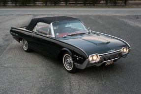 1962 Ford Thunderbird