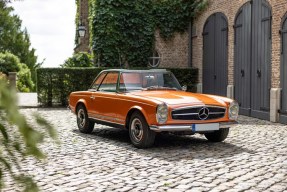 1963 Mercedes-Benz 230 SL