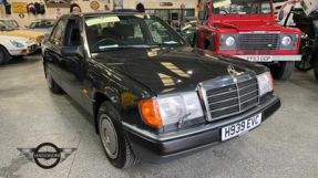 1990 Mercedes-Benz 260E